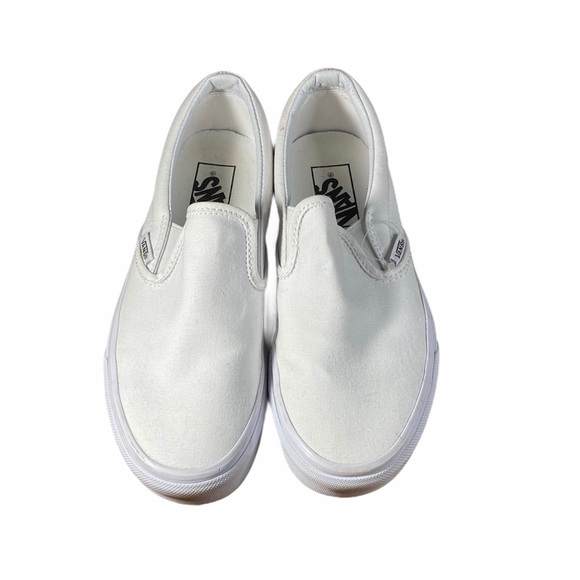 white slip on vans womens size 7